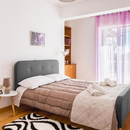 The Home Sweet Home - Family Friendly 2 Floor Apartment Kalamáta Eksteriør bilde