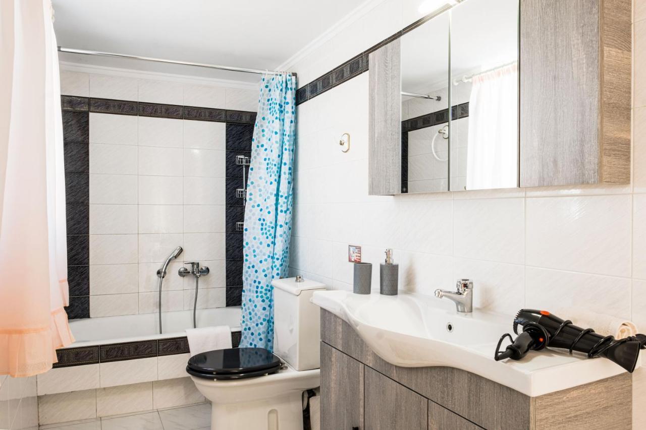 The Home Sweet Home - Family Friendly 2 Floor Apartment Kalamáta Eksteriør bilde