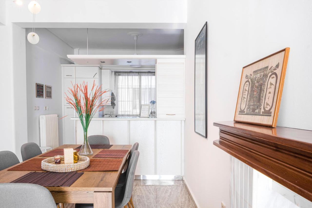 The Home Sweet Home - Family Friendly 2 Floor Apartment Kalamáta Eksteriør bilde