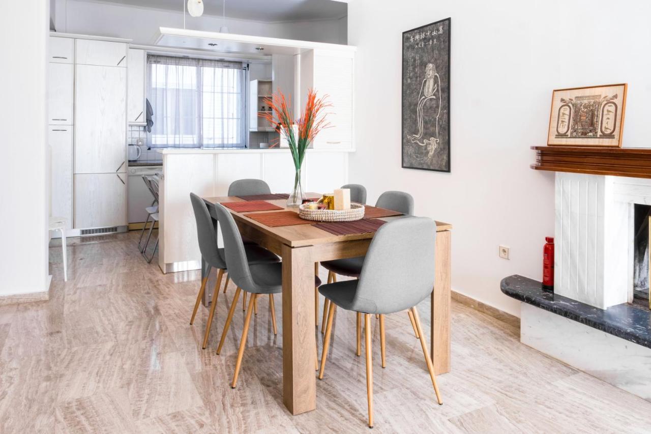 The Home Sweet Home - Family Friendly 2 Floor Apartment Kalamáta Eksteriør bilde
