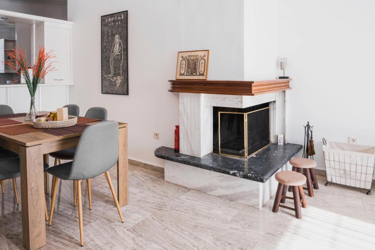 The Home Sweet Home - Family Friendly 2 Floor Apartment Kalamáta Eksteriør bilde
